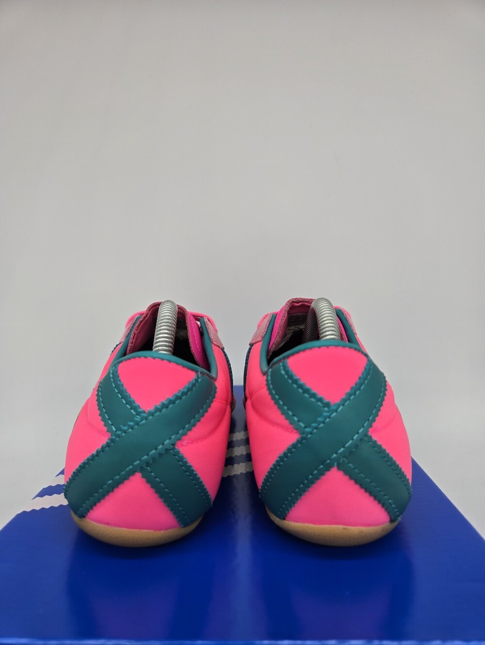 adidas Women's Tokyo IH3998 Lucid Pink Power Green Gold Metallic Shoes Size 7 - Picture 4 of 8